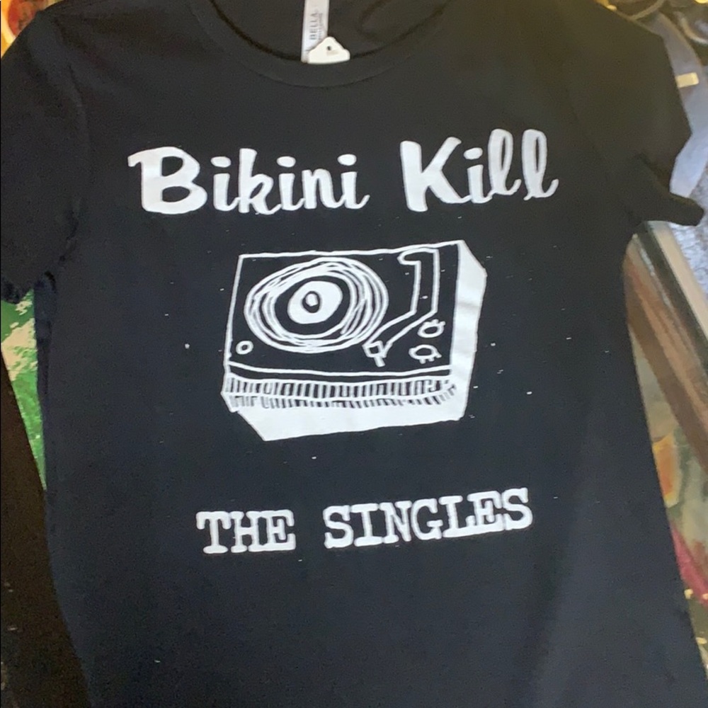 Bikini Kill killer t-shirt womens med